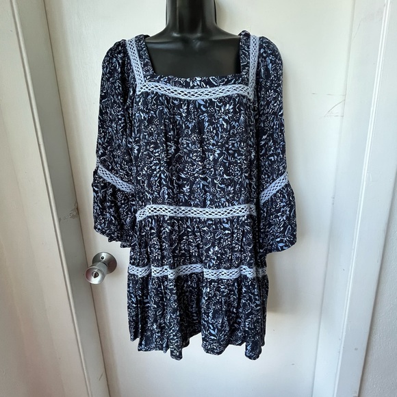Free People Talk About It Tunic Top size XS - Picture 2 of 10